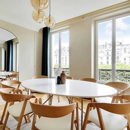 Pick A Flat's In Invalides - Avenue De Breteuil Apartment