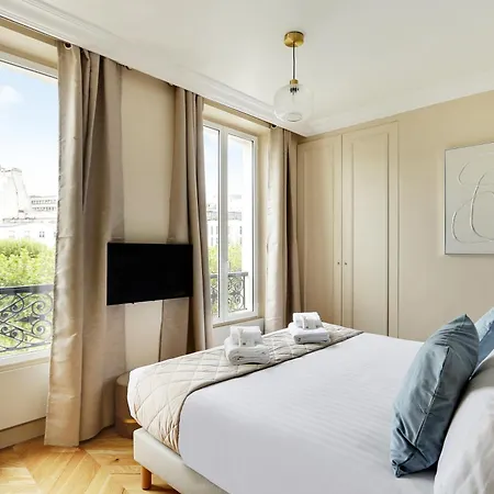 Pick A Flat's In Invalides - Avenue De Breteuil *