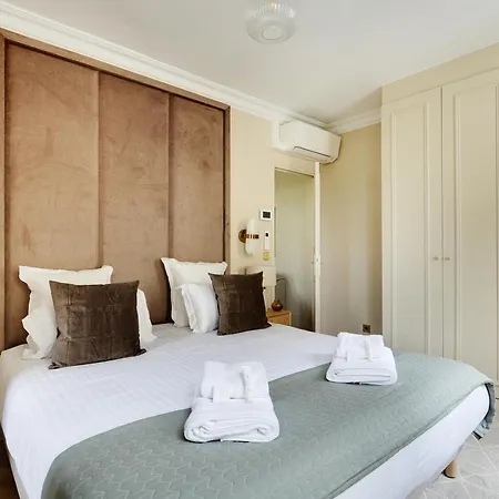 Апартаменты Pick A Flat's In Invalides - Avenue De Breteuil *