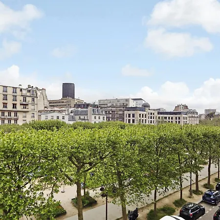 Апартаменты Pick A Flat's In Invalides - Avenue De Breteuil Париж